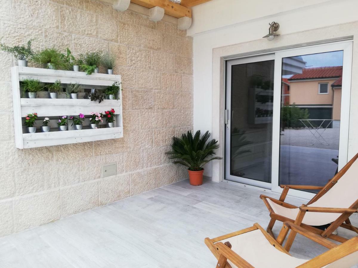 Villa Perla Dalmatica 罗戈兹尼察 外观 照片