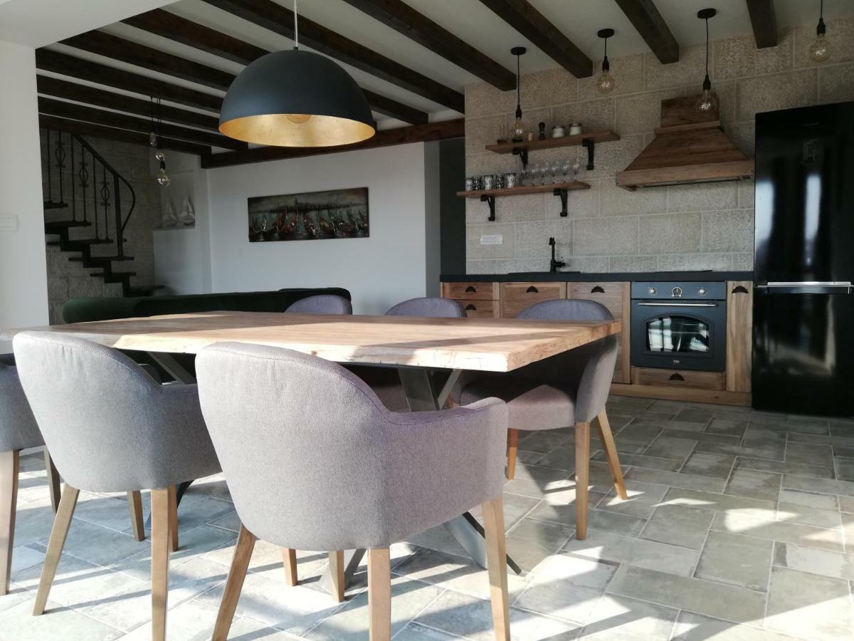 Villa Perla Dalmatica 罗戈兹尼察 外观 照片