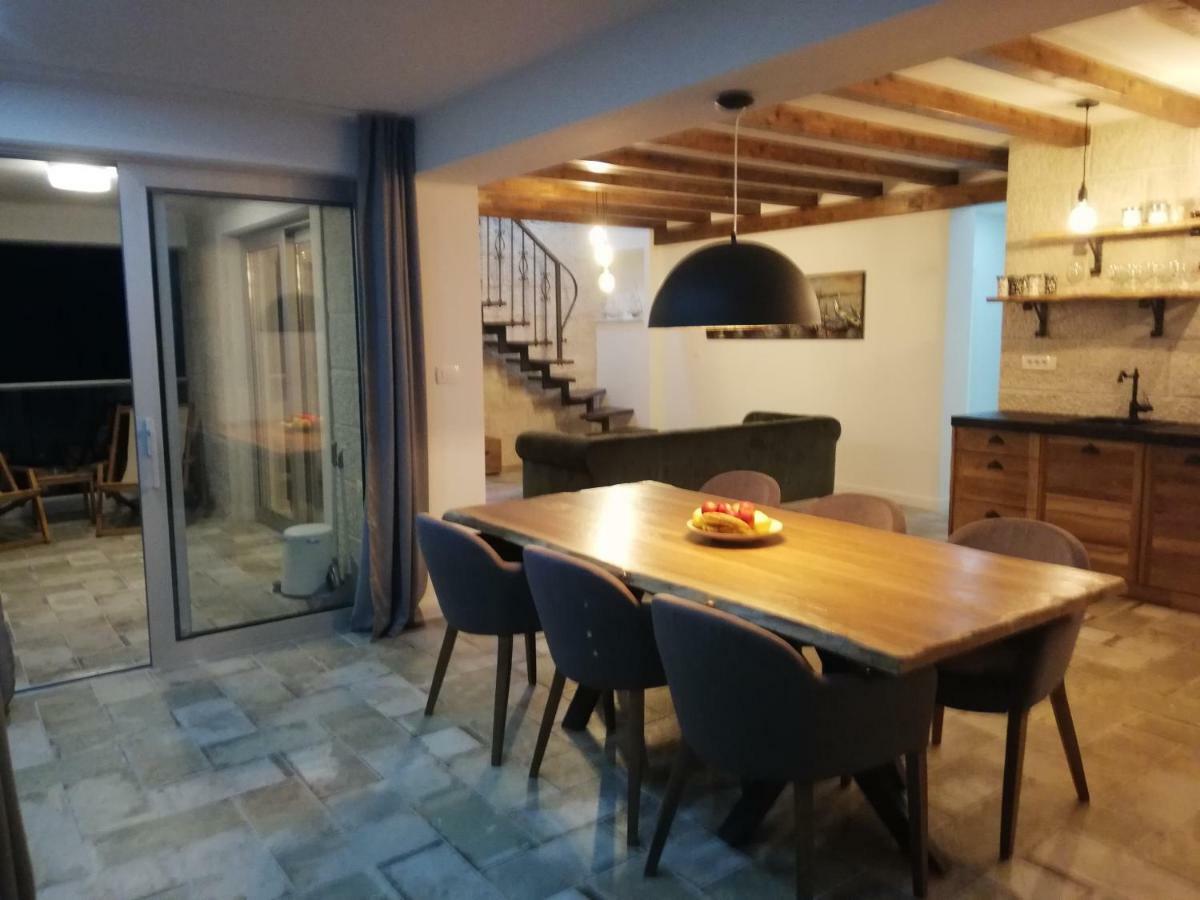 Villa Perla Dalmatica 罗戈兹尼察 外观 照片